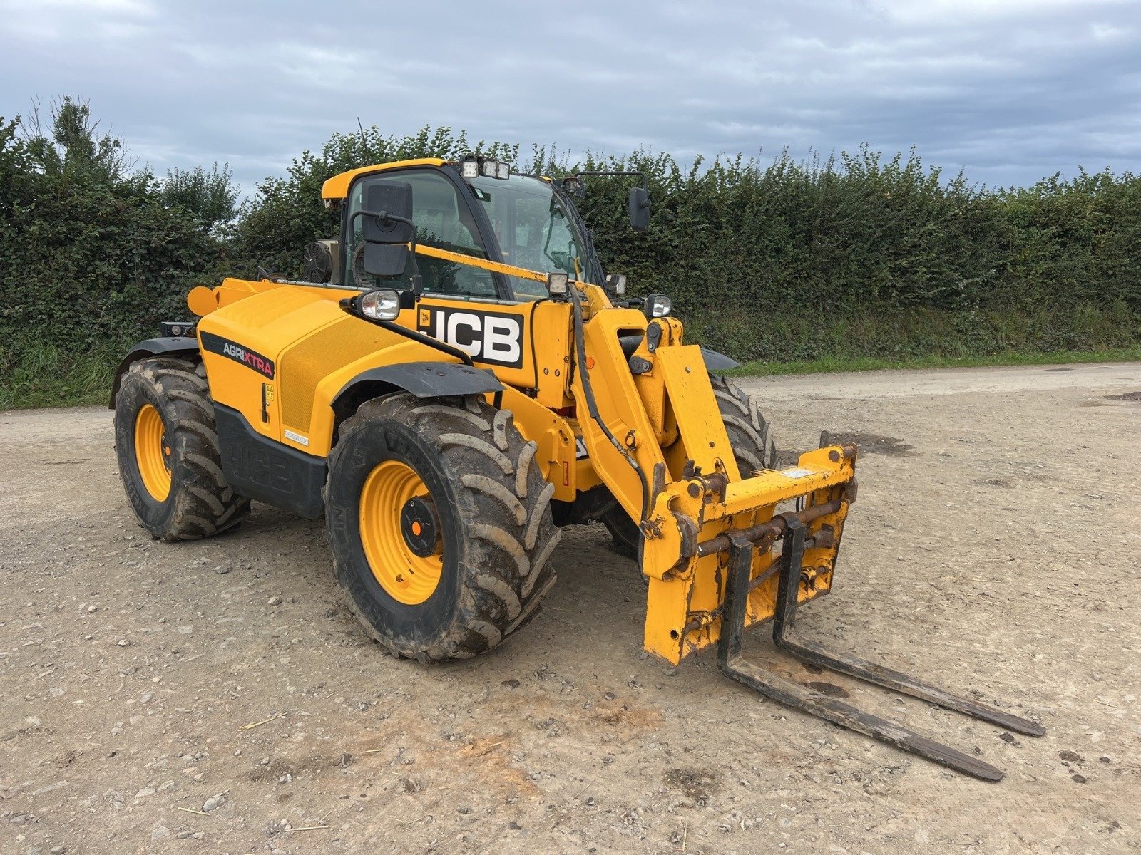 JCB 542-70 – vue 1